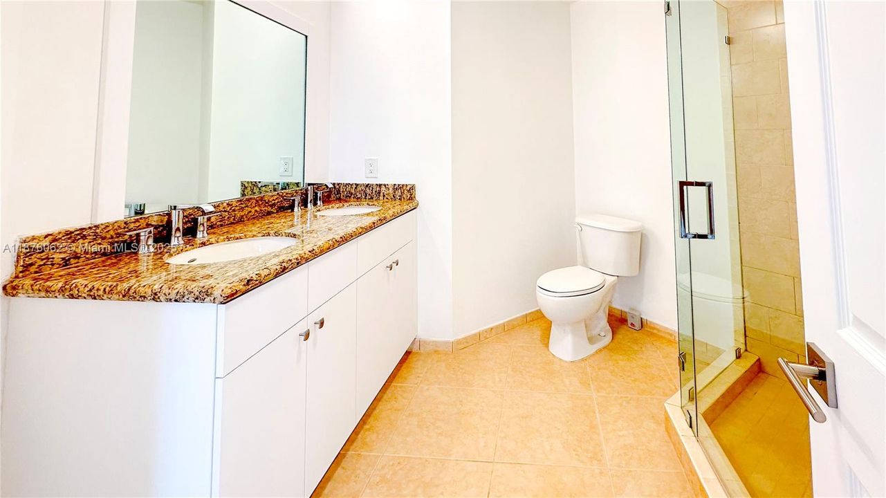 For Sale: $569,000 (3 beds, 2 baths, 1365 Square Feet)