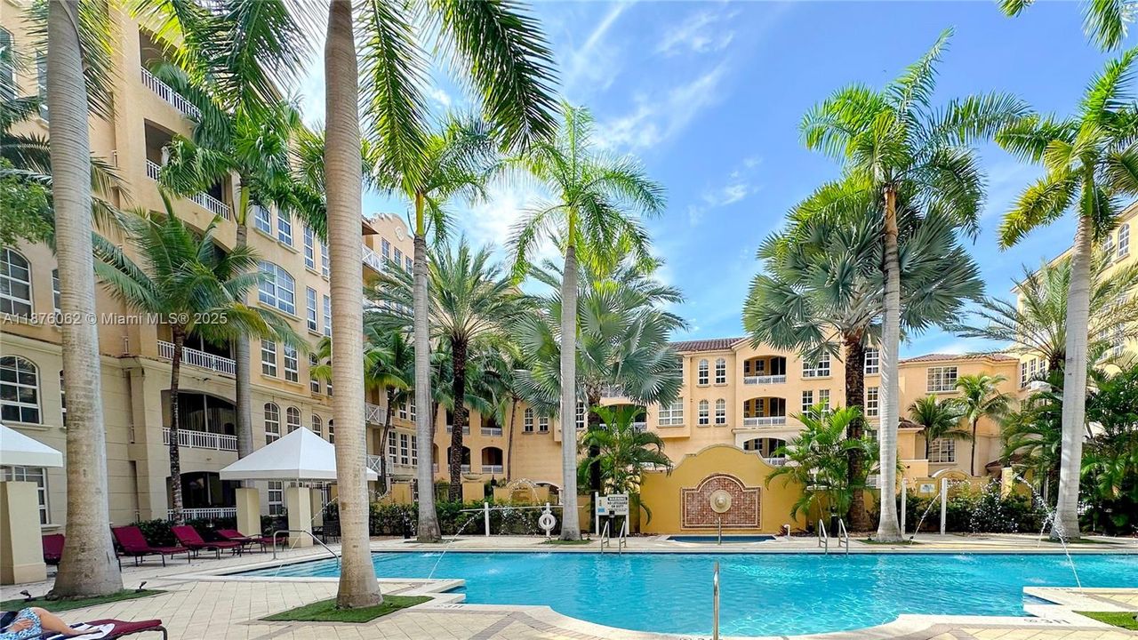 For Sale: $569,000 (3 beds, 2 baths, 1365 Square Feet)