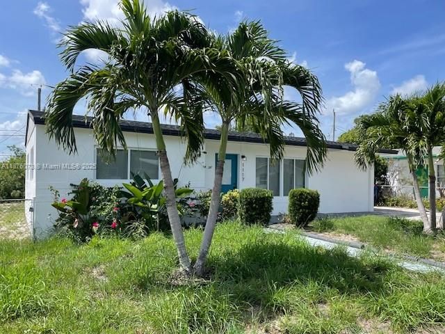 En Venta: $374,900 (3 camas, 2 baños, 778 Pies cuadrados)