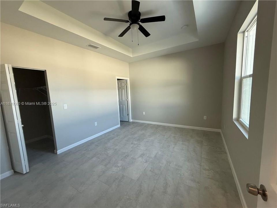 В аренду: $1,900 (3 спален, 2 ванн, 1244 Квадратных фут)