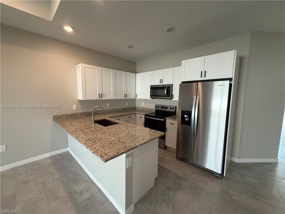 В аренду: $1,900 (3 спален, 2 ванн, 1244 Квадратных фут)