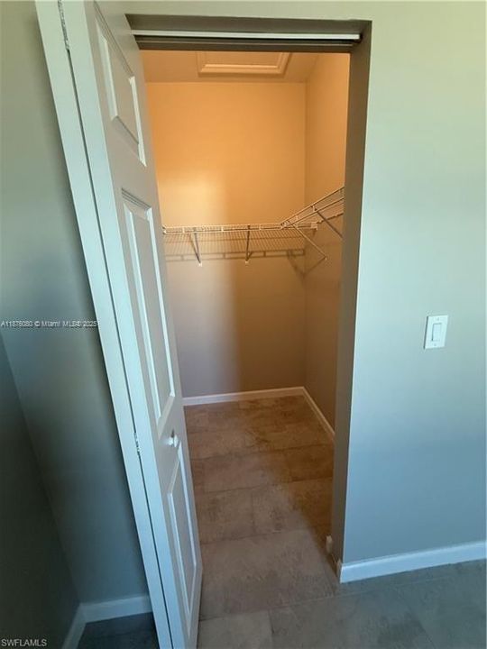 В аренду: $1,900 (3 спален, 2 ванн, 1244 Квадратных фут)