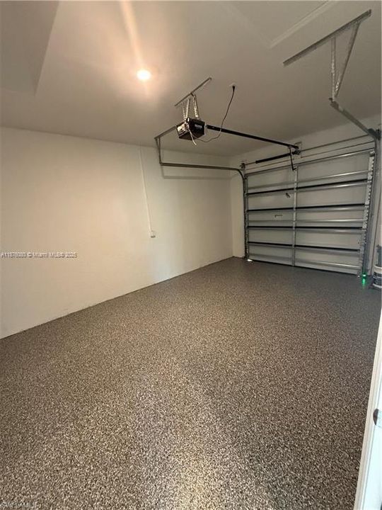 В аренду: $1,900 (3 спален, 2 ванн, 1244 Квадратных фут)