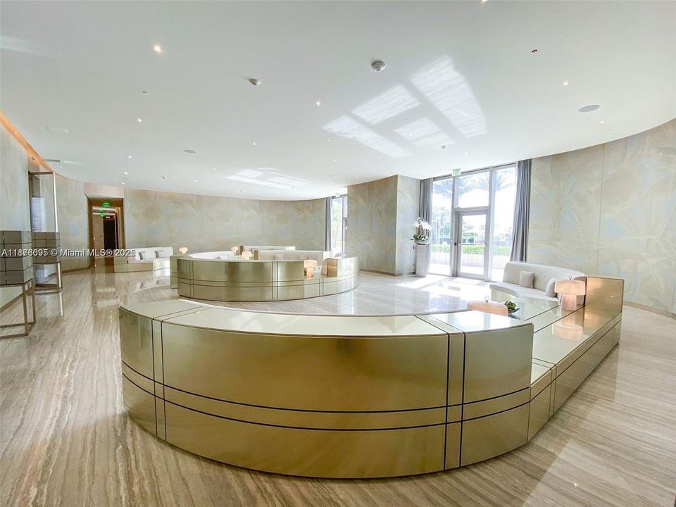 Active With Contract: $9,500 (2 beds, 2 baths, 1161 Square Feet)