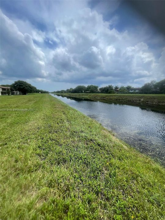 C14 canal backyard view