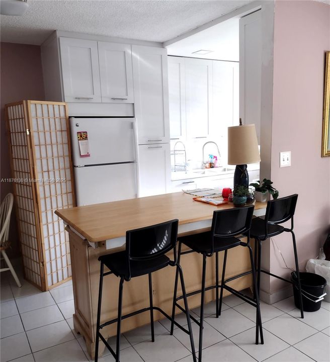 For Sale: $107,000 (1 beds, 1 baths, 510 Square Feet)