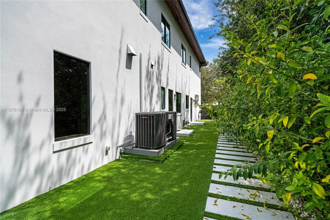 En Venta: $6,350,000 (7 camas, 7 baños, 6977 Pies cuadrados)