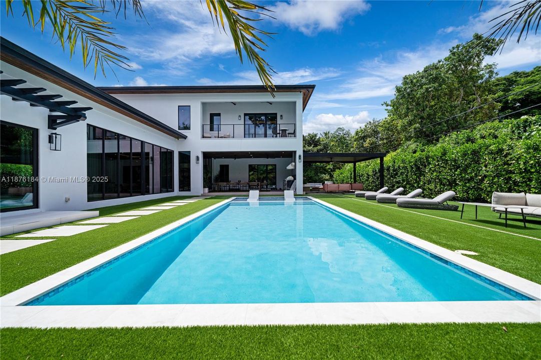 En Venta: $6,350,000 (7 camas, 7 baños, 6977 Pies cuadrados)