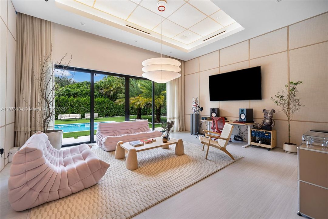 En Venta: $6,350,000 (7 camas, 7 baños, 6977 Pies cuadrados)