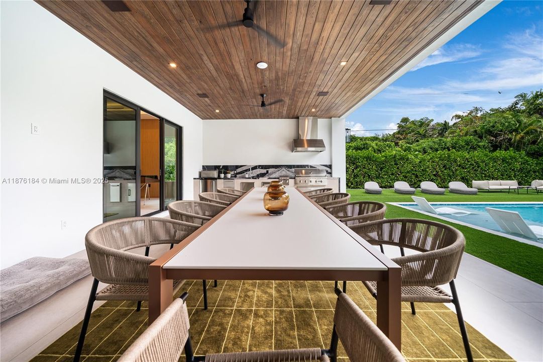 En Venta: $6,350,000 (7 camas, 7 baños, 6977 Pies cuadrados)