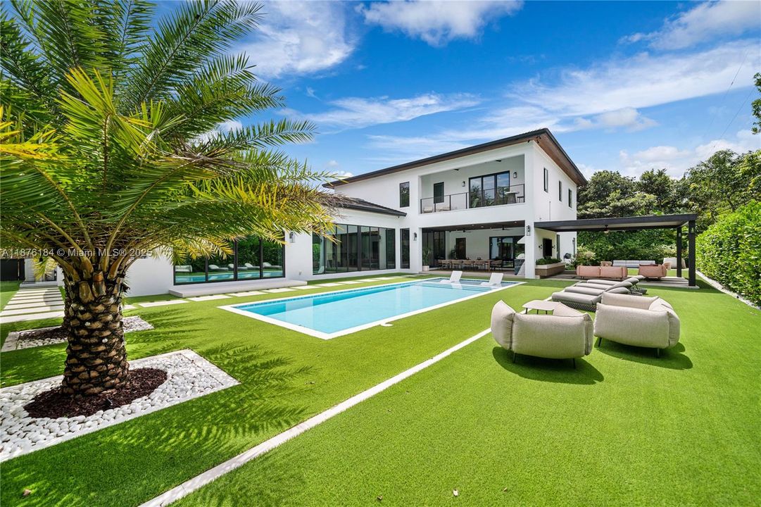 En Venta: $6,350,000 (7 camas, 7 baños, 6977 Pies cuadrados)