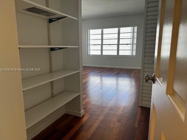 На продажу: $899,000 (2 спален, 20 ванн, 1770 Квадратных фут)