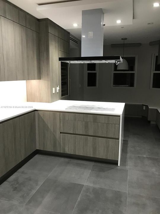 For Sale: $3,600,000 (4 beds, 4 baths, 4220 Square Feet)