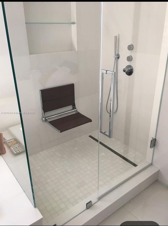 For Sale: $3,600,000 (4 beds, 4 baths, 4220 Square Feet)