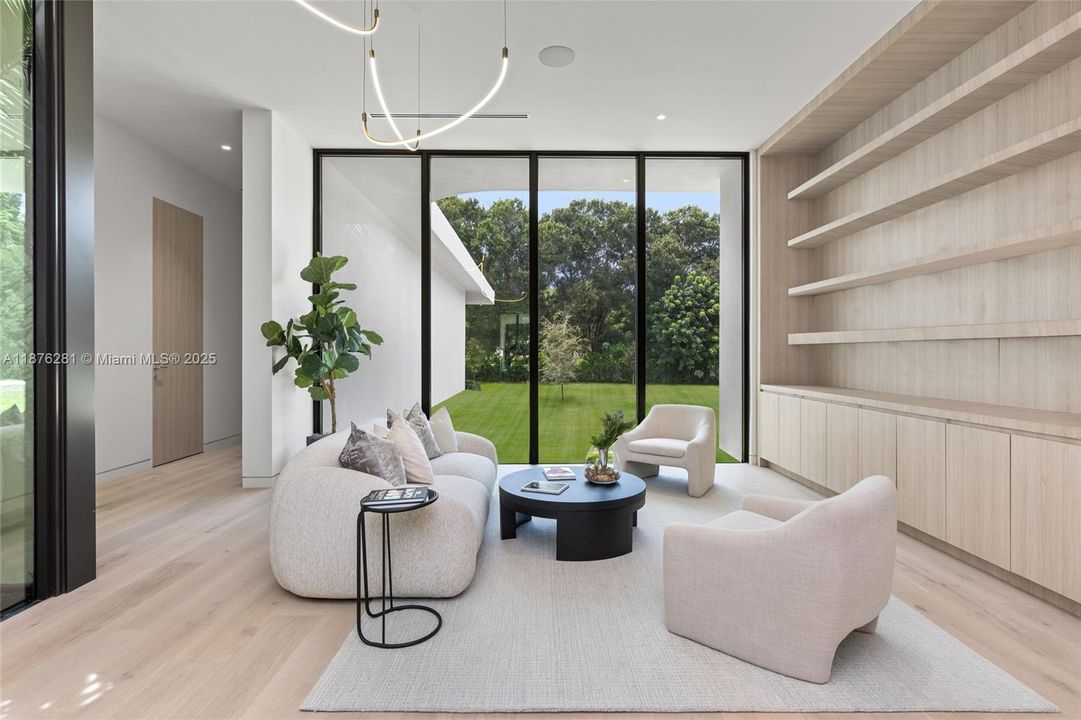 For Sale: $10,995,000 (6 beds, 6 baths, 9578 Square Feet)