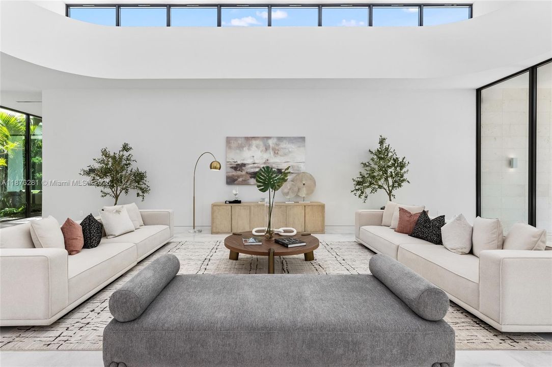 For Sale: $10,995,000 (6 beds, 6 baths, 9578 Square Feet)