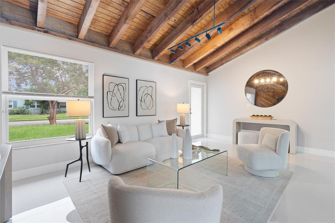 Active With Contract: $575,000 (3 beds, 2 baths, 1374 Square Feet)