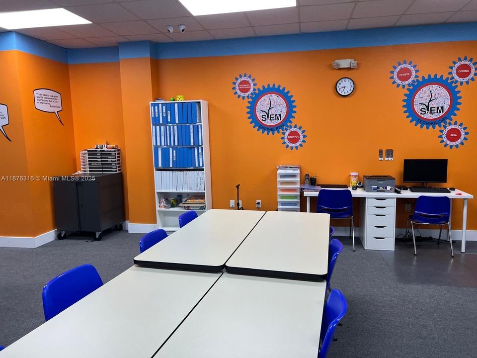 待售: $150,000 (0 贝兹, 0 浴室, 0 平方英尺)