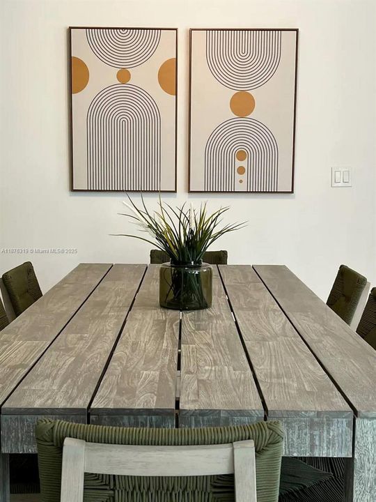 For Sale: $1,400,000 (4 beds, 4 baths, 2836 Square Feet)