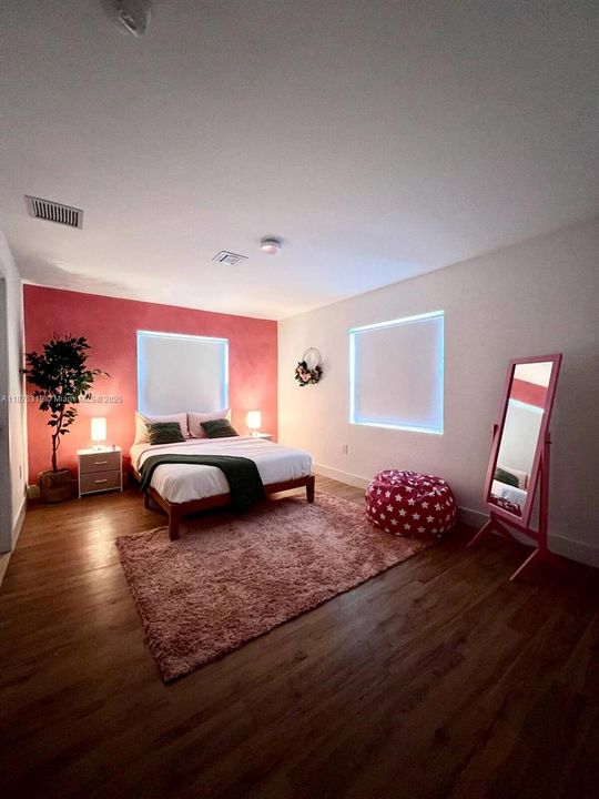 For Sale: $1,400,000 (4 beds, 4 baths, 2836 Square Feet)