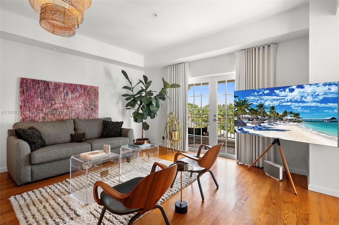 For Sale: $2,579,000 (4 beds, 4 baths, 2790 Square Feet)