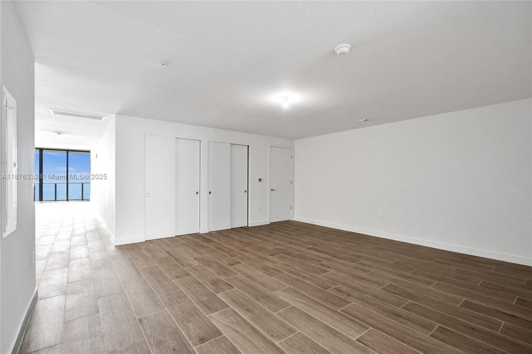 В аренду: $21,900 (3 спален, 3 ванн, 0 Квадратных фут)