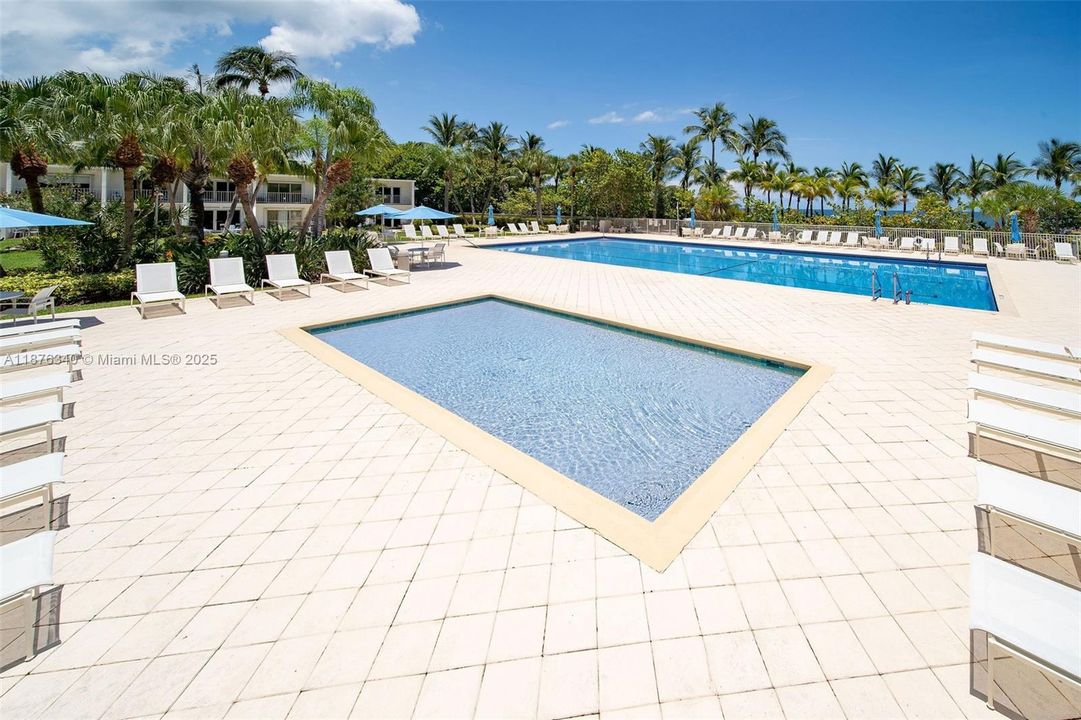 Active With Contract: $8,300 (2 beds, 2 baths, 1875 Square Feet)