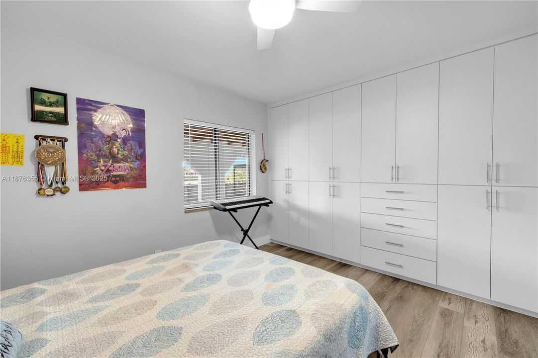 待售: $1,150,000 (4 贝兹, 3 浴室, 3202 平方英尺)