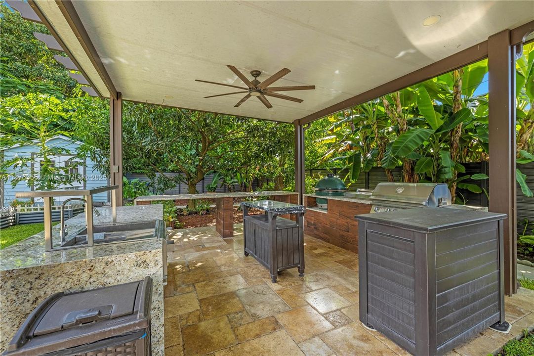 待售: $1,150,000 (4 贝兹, 3 浴室, 3202 平方英尺)