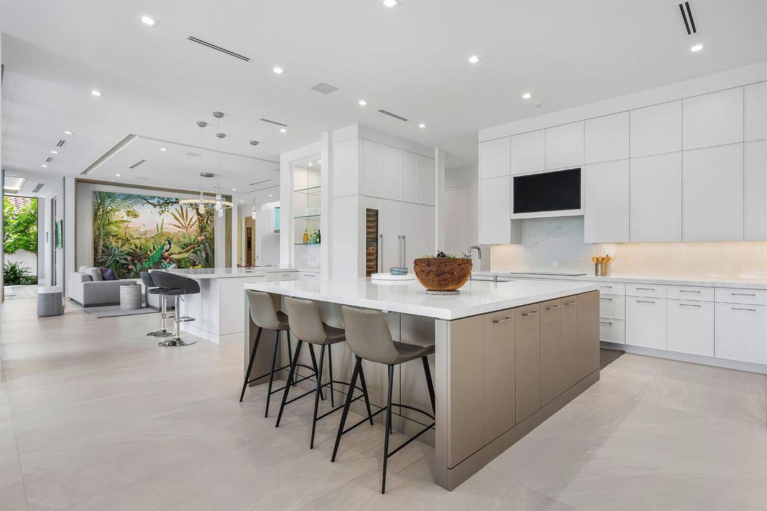 175_Alexander_Palm_Road_17