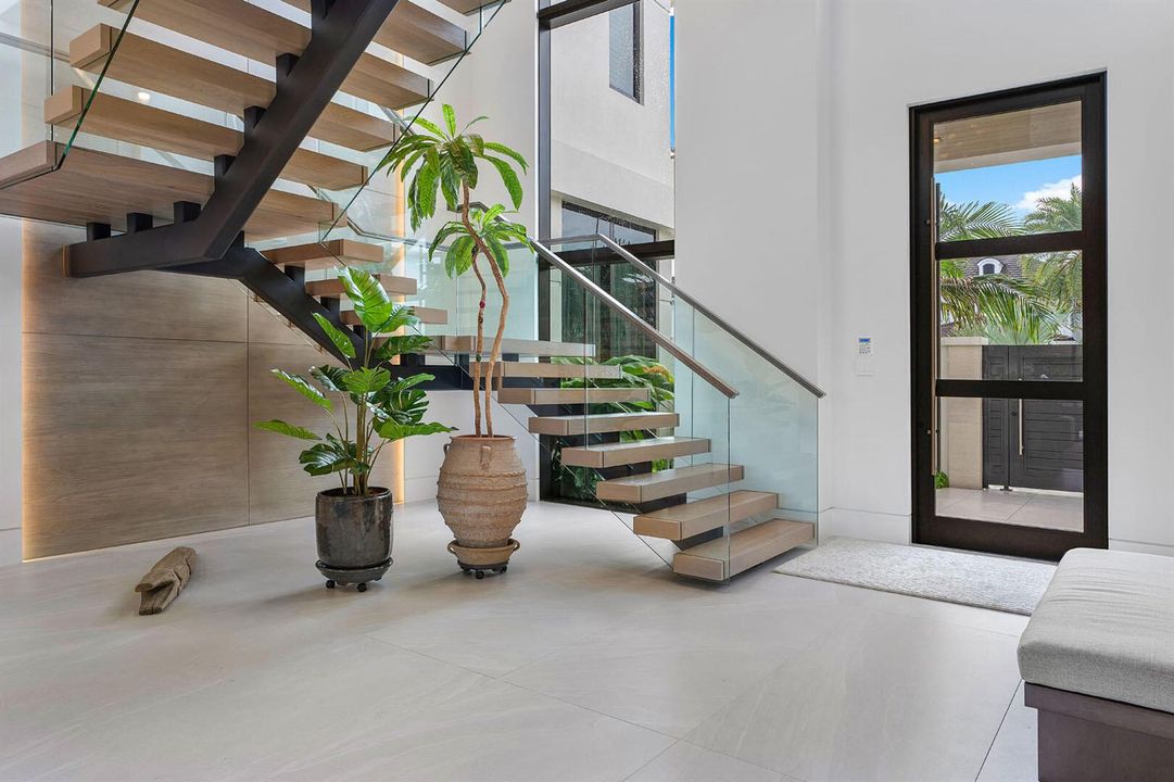 175_Alexander_Palm_Road_40