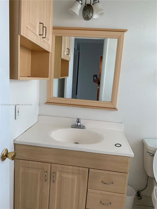 Activo con contrato: $1,800 (1 camas, 1 baños, 676 Pies cuadrados)