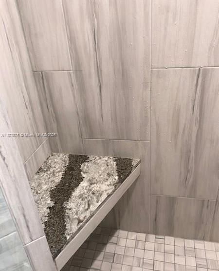 Под контрактом: $3,500 (3 спален, 2 ванн, 1206 Квадратных фут)