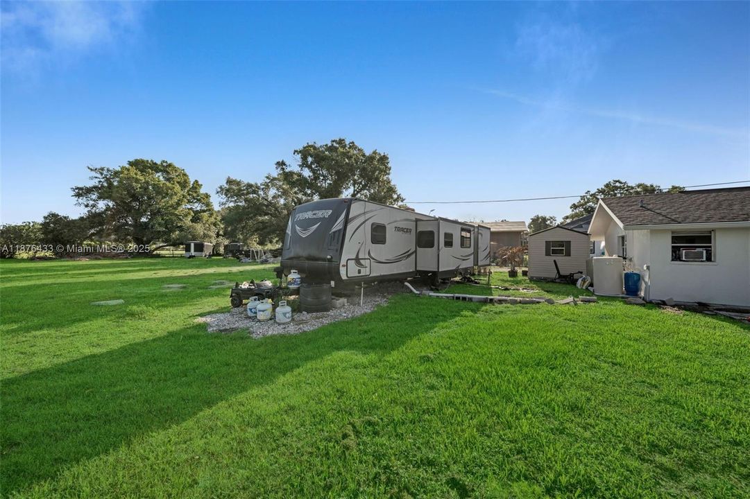 待售: $349,900 (3 贝兹, 2 浴室, 1380 平方英尺)