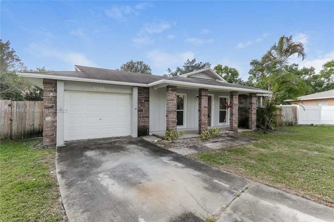 最近租的: $2,520 (3 贝兹, 2 浴室, 1000 平方英尺)