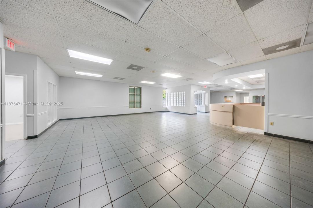 待售: $5,750,000 (0 贝兹, 0 浴室, 0 平方英尺)