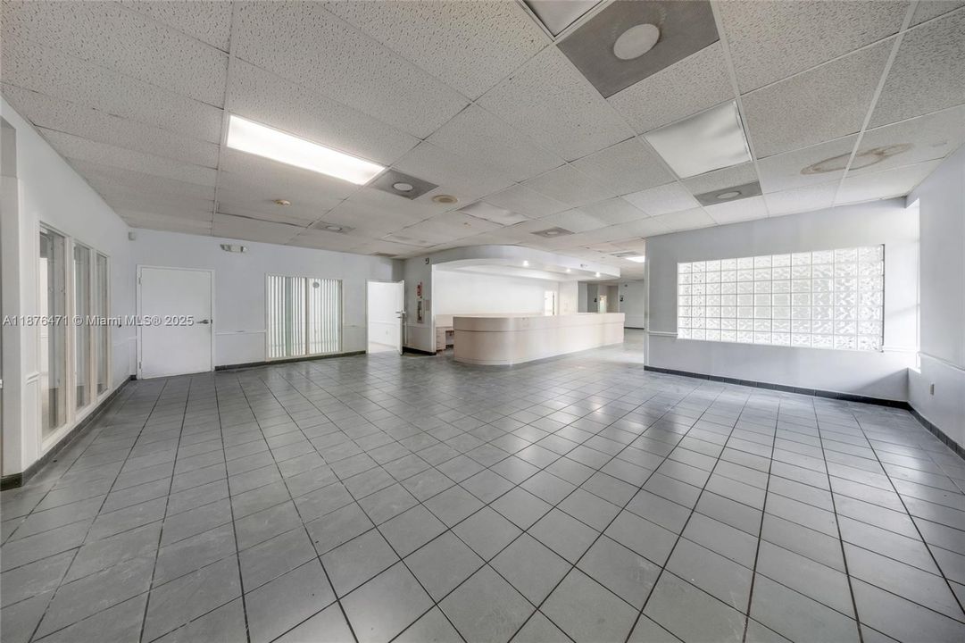 待售: $5,750,000 (0 贝兹, 0 浴室, 0 平方英尺)