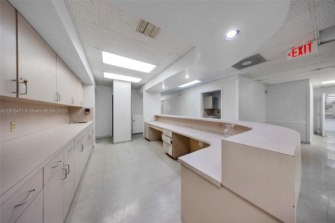 待售: $5,750,000 (0 贝兹, 0 浴室, 0 平方英尺)