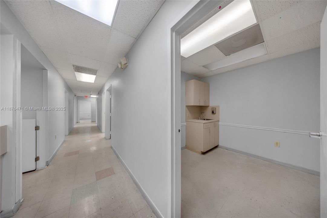 待售: $5,750,000 (0 贝兹, 0 浴室, 0 平方英尺)