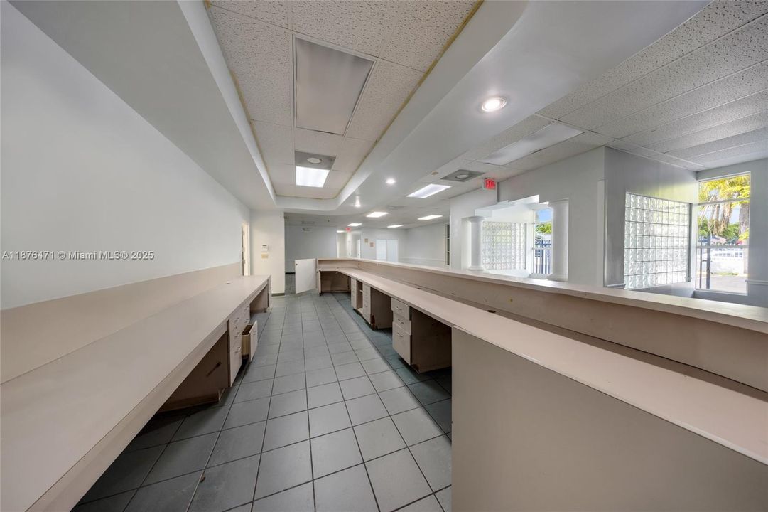 待售: $5,750,000 (0 贝兹, 0 浴室, 0 平方英尺)