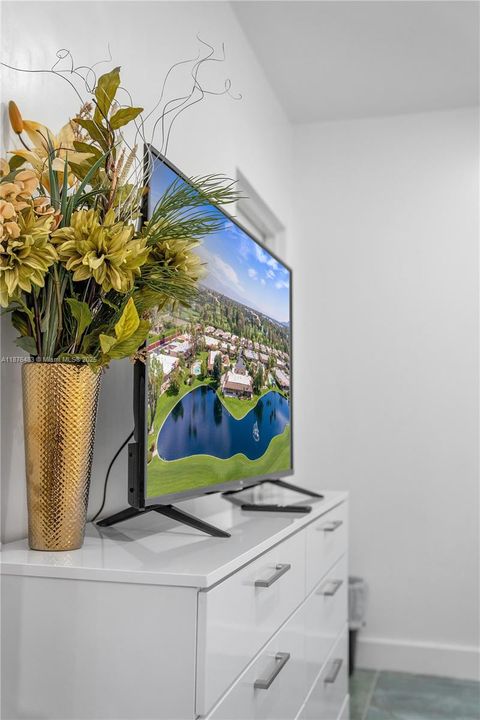 待售: $895,000 (0 贝兹, 0 浴室, 1460 平方英尺)