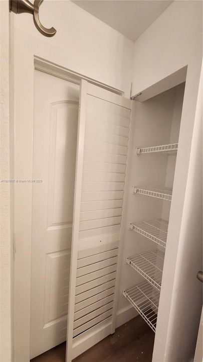 Recientemente alquilado: $2,625 (2 camas, 1 baños, 914 Pies cuadrados)