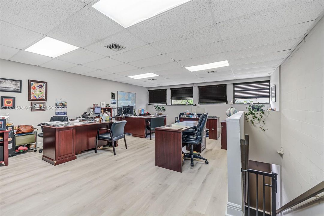 合同活跃: $350,000 (0 贝兹, 0 浴室, 0 平方英尺)