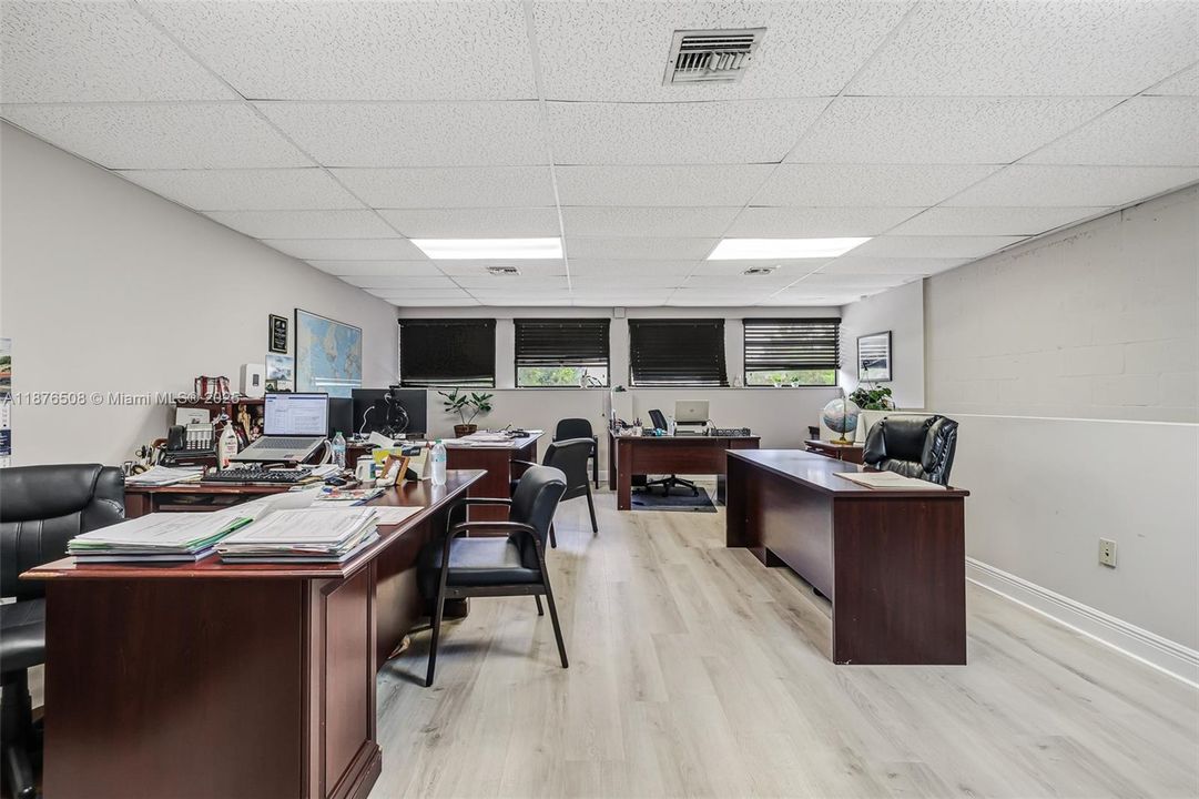 合同活跃: $350,000 (0 贝兹, 0 浴室, 0 平方英尺)