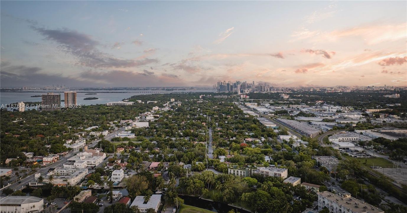 For Sale: $3,163,875 (4 beds, 3 baths, 2876 Square Feet)