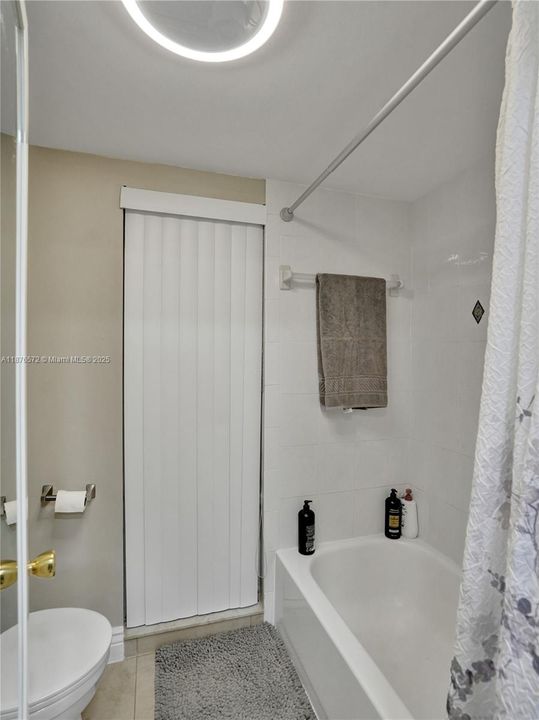 Под контрактом: $799,999 (3 спален, 2 ванн, 1626 Квадратных фут)