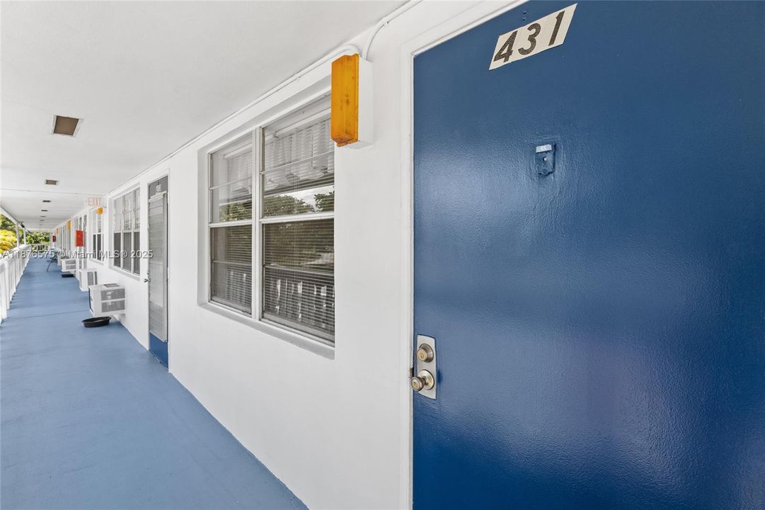 Activo con contrato: $1,550 (2 camas, 1 baños, 820 Pies cuadrados)