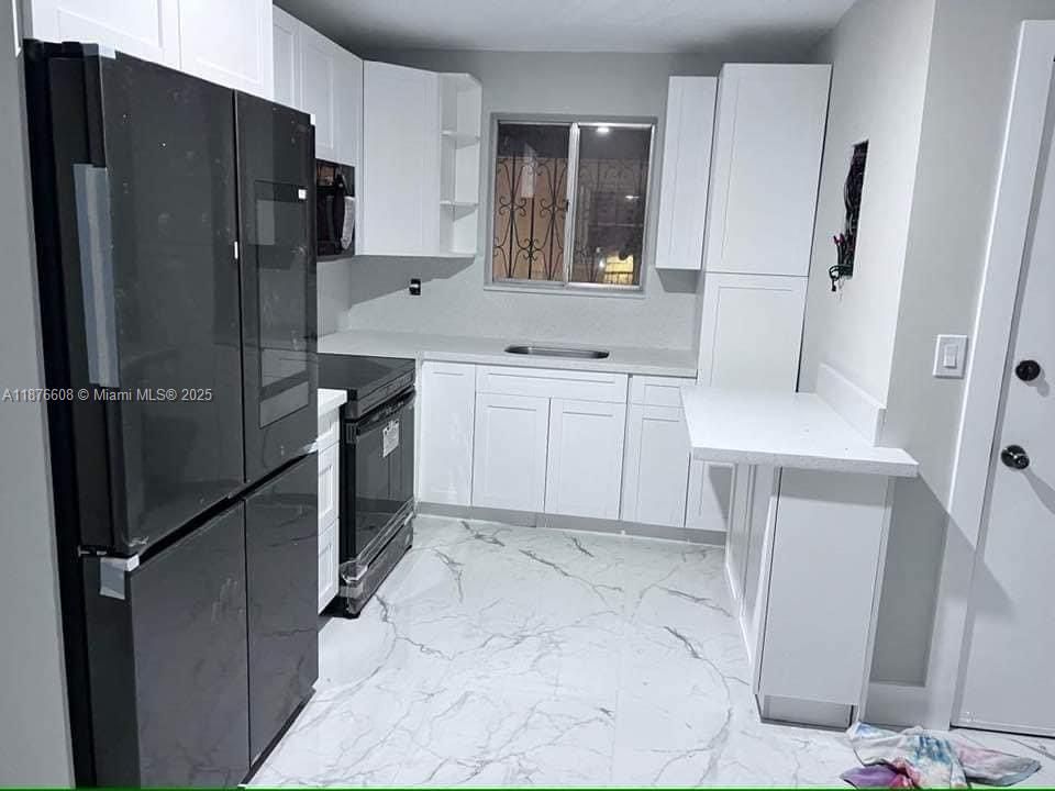 Под контрактом: $245,000 (2 спален, 1 ванн, 648 Квадратных фут)