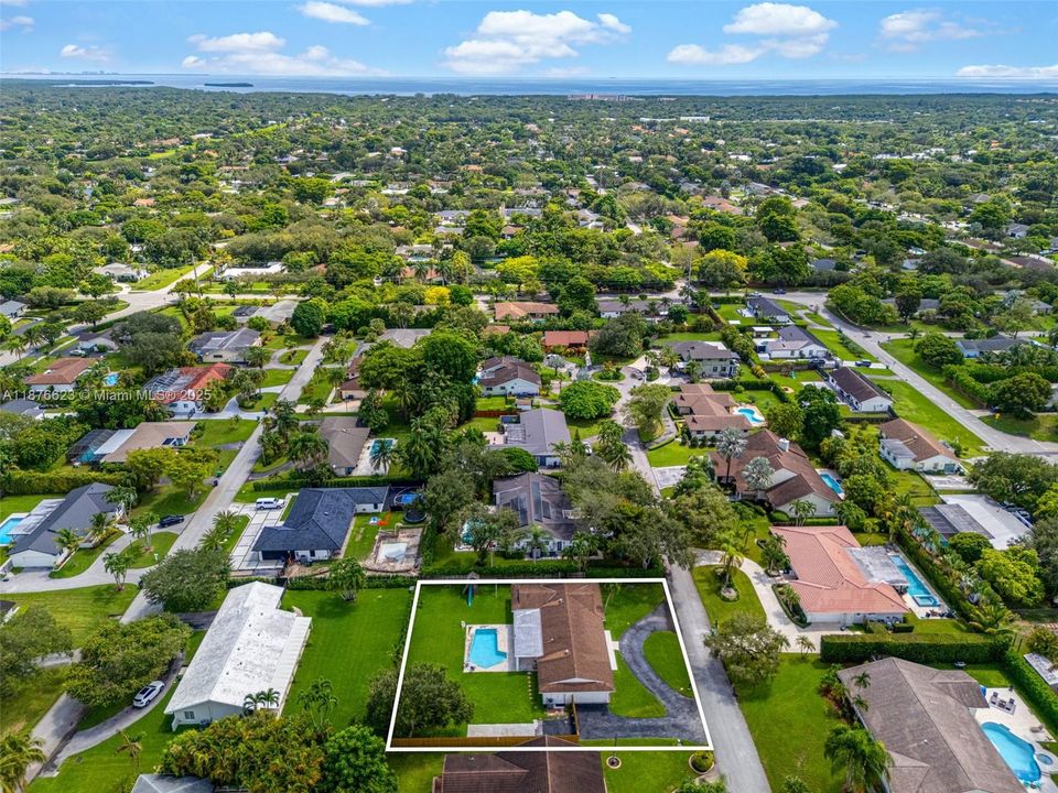 Recently Sold: $970,000 (4 beds, 2 baths, 2282 Square Feet)