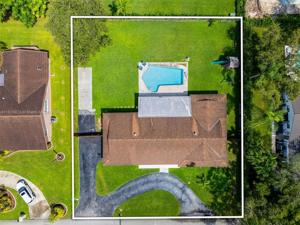 Recently Sold: $970,000 (4 beds, 2 baths, 2282 Square Feet)